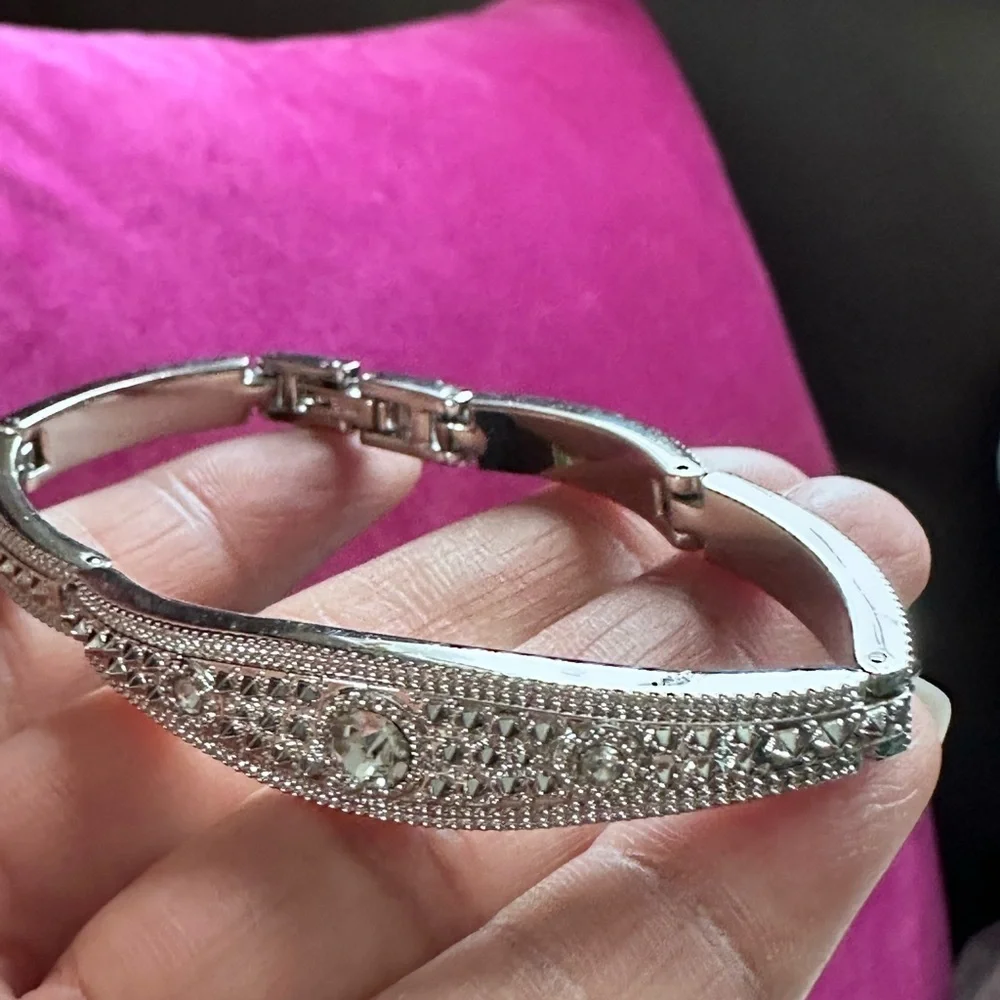Vintage-Inspired Silver Crystal Bracelet Pave stones Panel Links 7-7.5 4343
